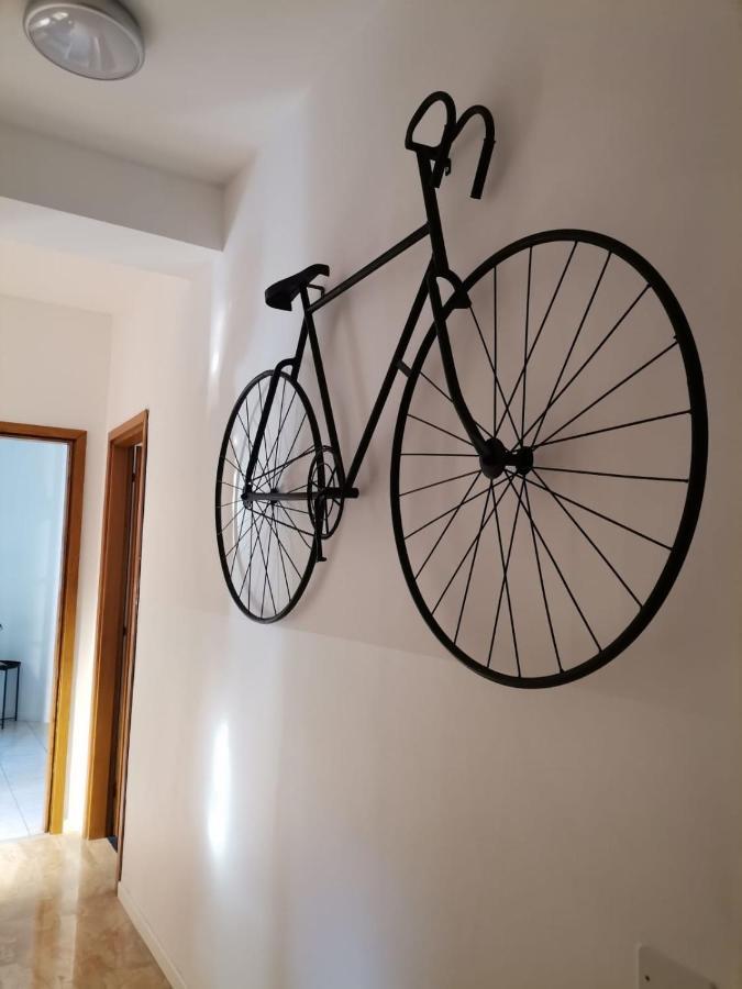 Guesthouse Tree Rooms Industrial Bérgamo Exterior foto